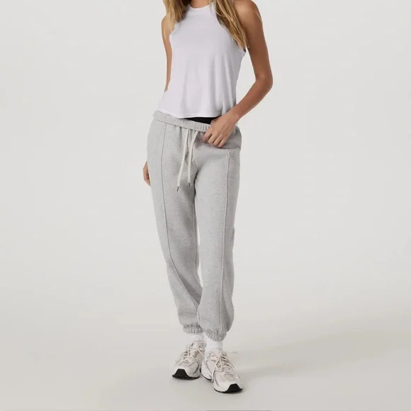 NWOT! Vuori Energy Tank Top, Size Medium - Picture 4 of 12